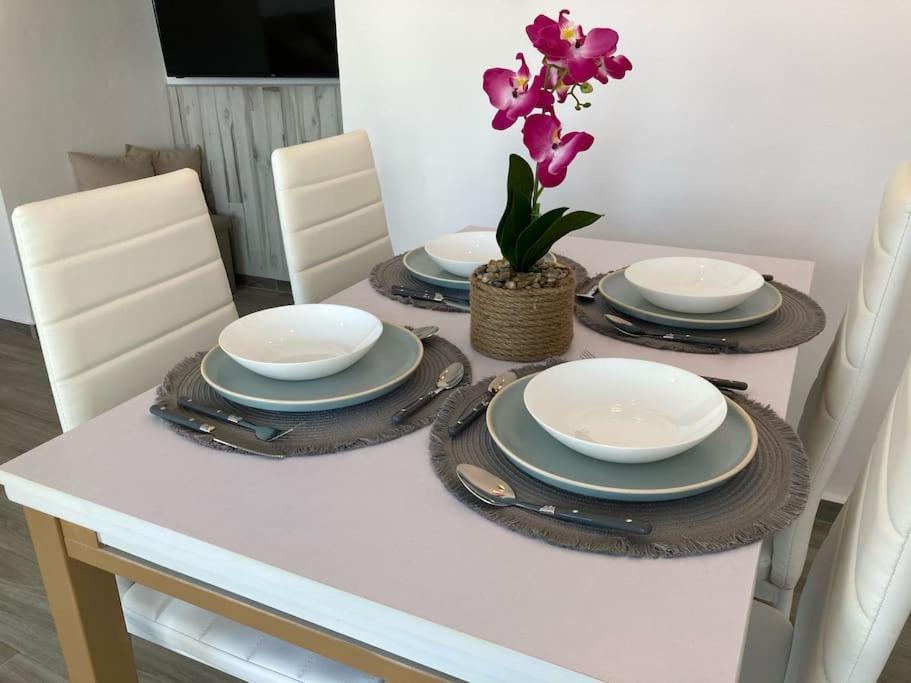 Coqueto Apartamento De Playa Con Piscina Y Terraza Valencia Eksteriør bilde