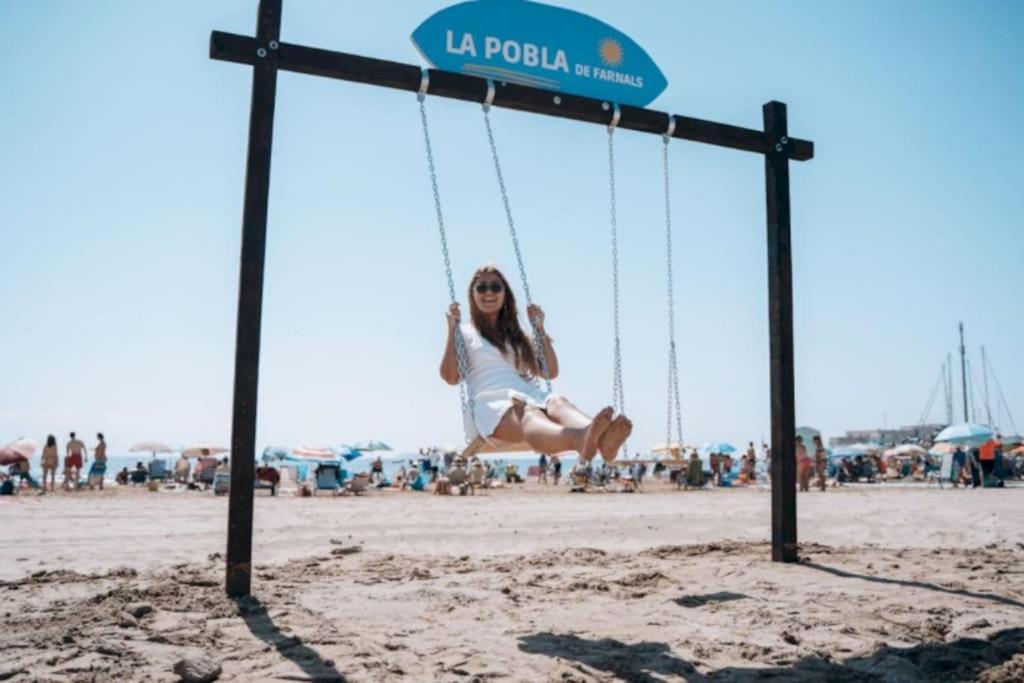 Coqueto Apartamento De Playa Con Piscina Y Terraza Valencia Eksteriør bilde